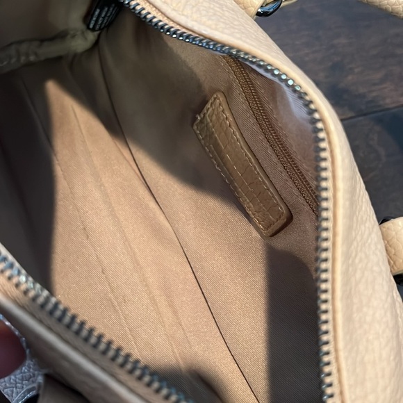 Like dreams barrel bag NWOT - Picture 6 of 11